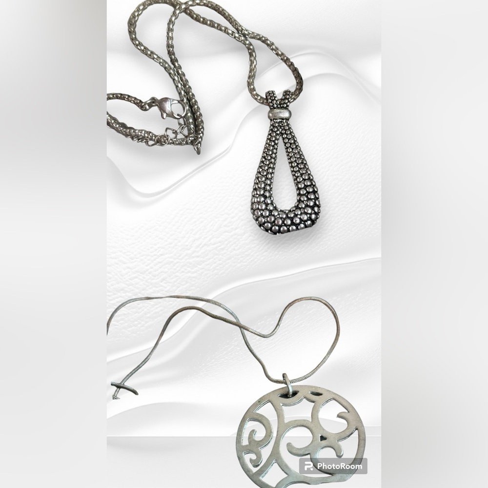 Beautiful necklace sterling silver